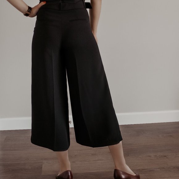 ❣️ SOLD | Belted Cropped Palazzo Pants, Black - Picture 2 of 4